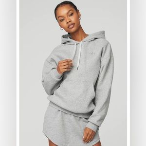 All yoga accolade hoodie XS